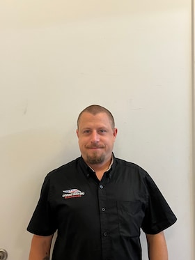 Staff member Doug Hunter from ID_2661e3bd6874