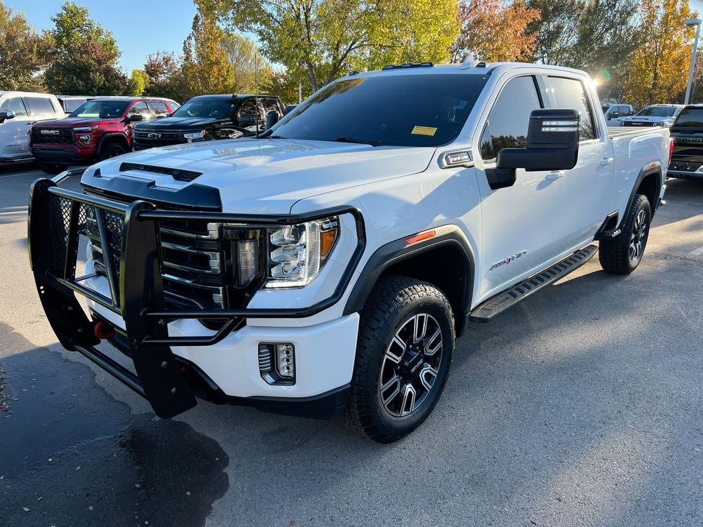 2022 GMC Sierra 2500HD AT4's photo