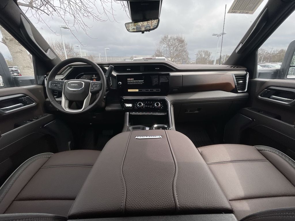 2026 GMC Sierra 2500HD Denali - Photo 6