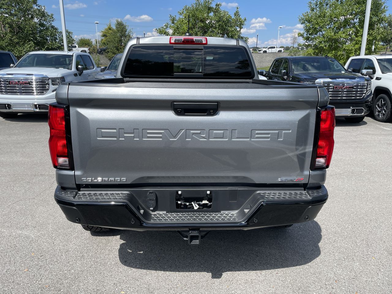 2026 Chevrolet Colorado ZR2 - Photo 9