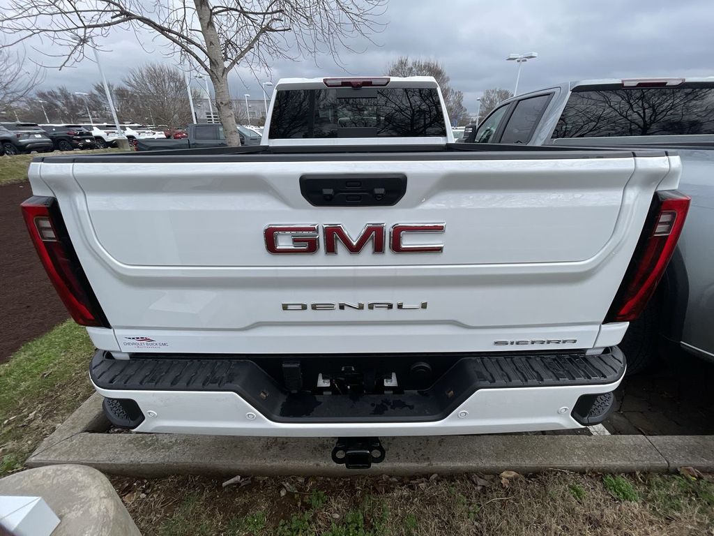 2026 GMC Sierra 2500HD Denali - Photo 5