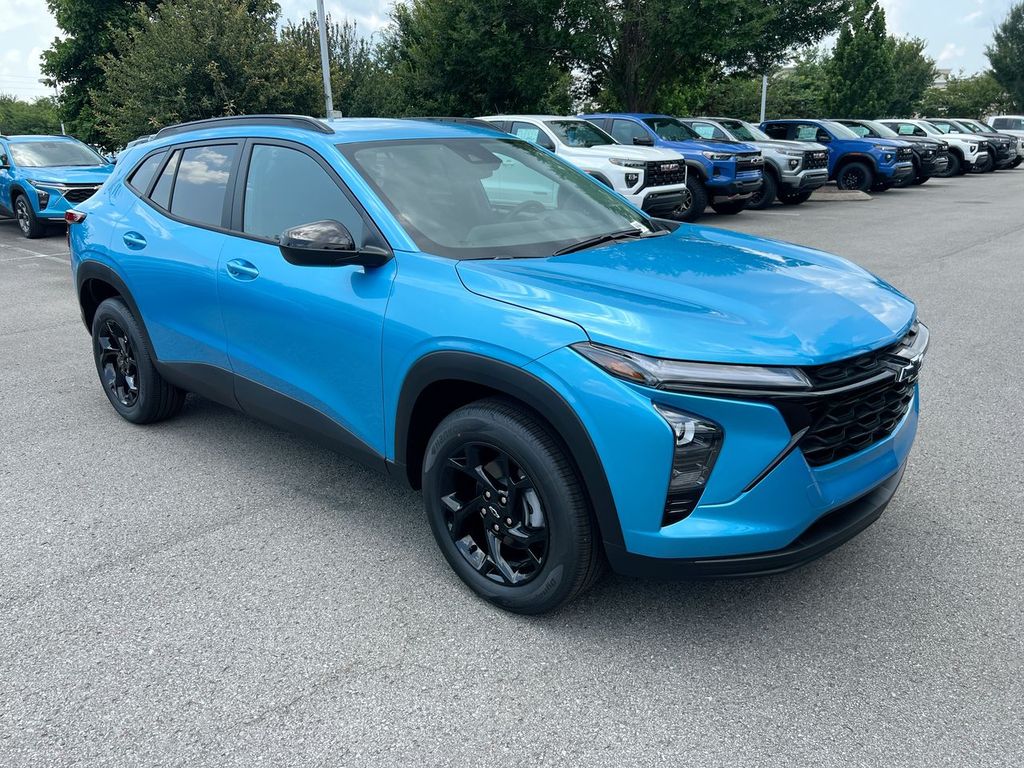 2026 Chevrolet Trax LT - Photo 6