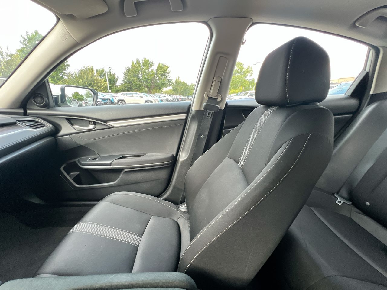 2021 Honda Civic EX - Photo 11