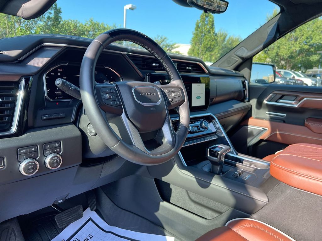 2026 GMC Sierra 1500 Denali Ultimate - Photo 17