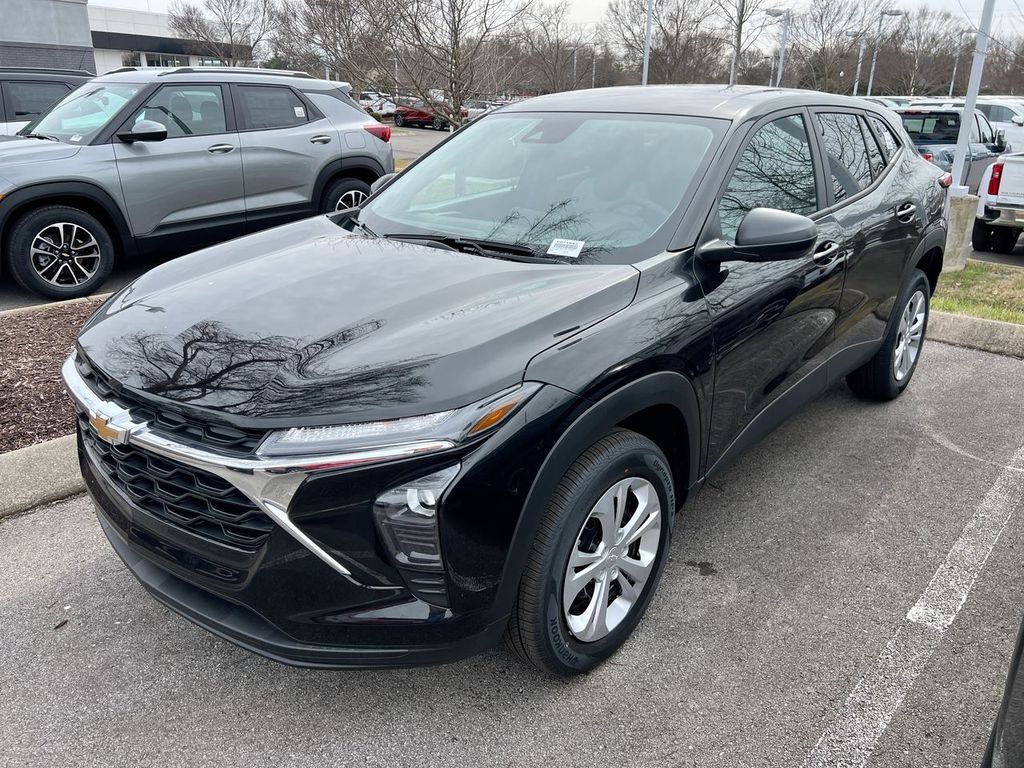 2026 Chevrolet Trax LS