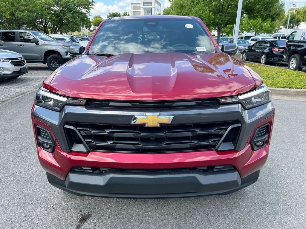 2026 Chevrolet Colorado LT photo 3