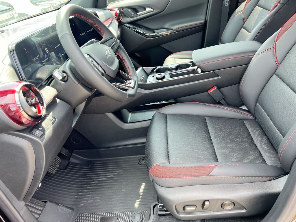 2027 Chevrolet Equinox RS - Photo 14