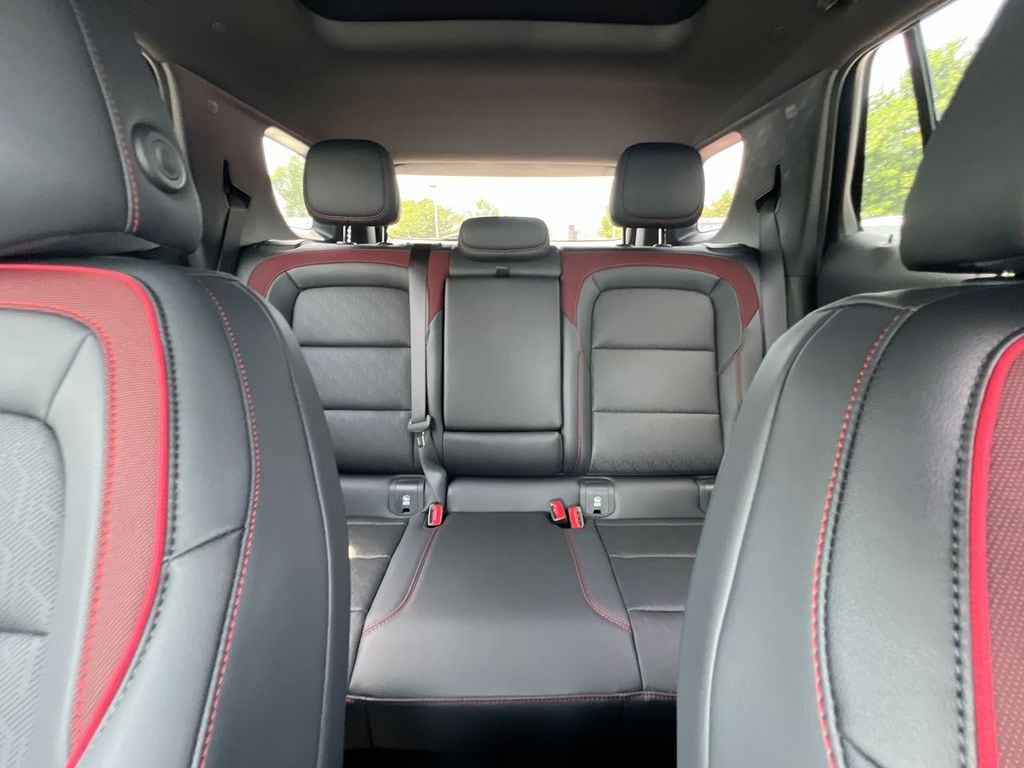 2027 Chevrolet Equinox RS - Photo 12