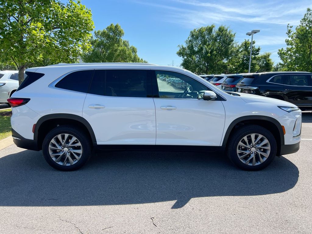 2026 Buick Enclave Preferred - Photo 7