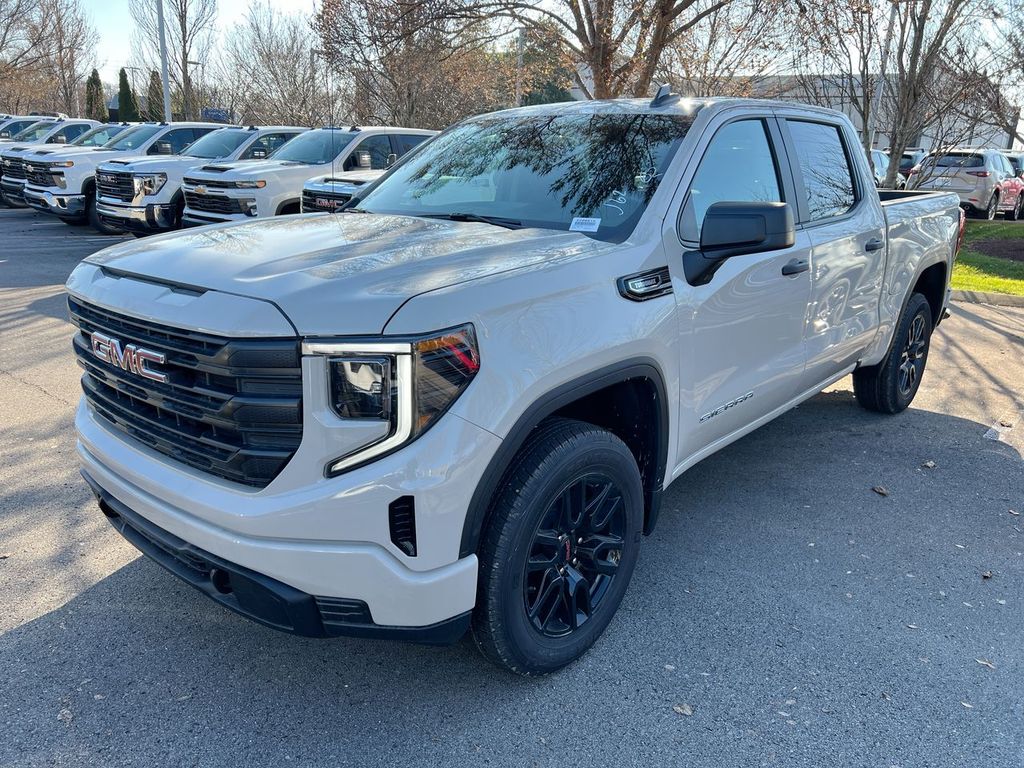 2026 GMC Sierra 1500 Pro's photo