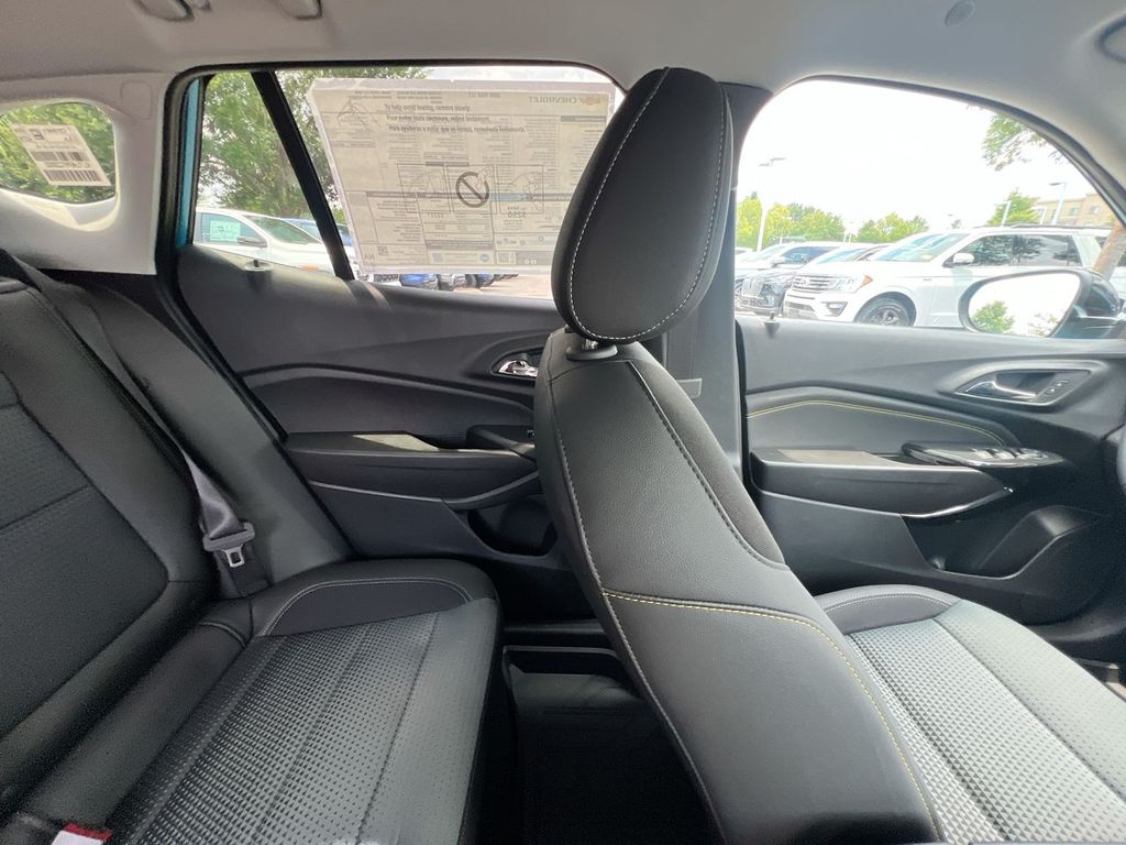 2026 Chevrolet Trax LT - Photo 13