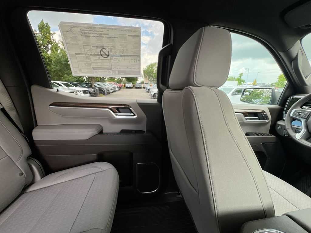 2026 Chevrolet Silverado 1500 LT - Photo 13