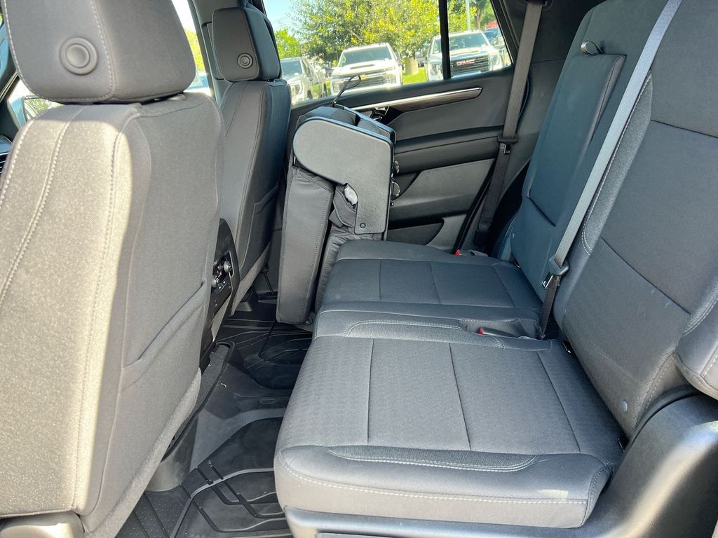 2026 Chevrolet Tahoe LS - Photo 15
