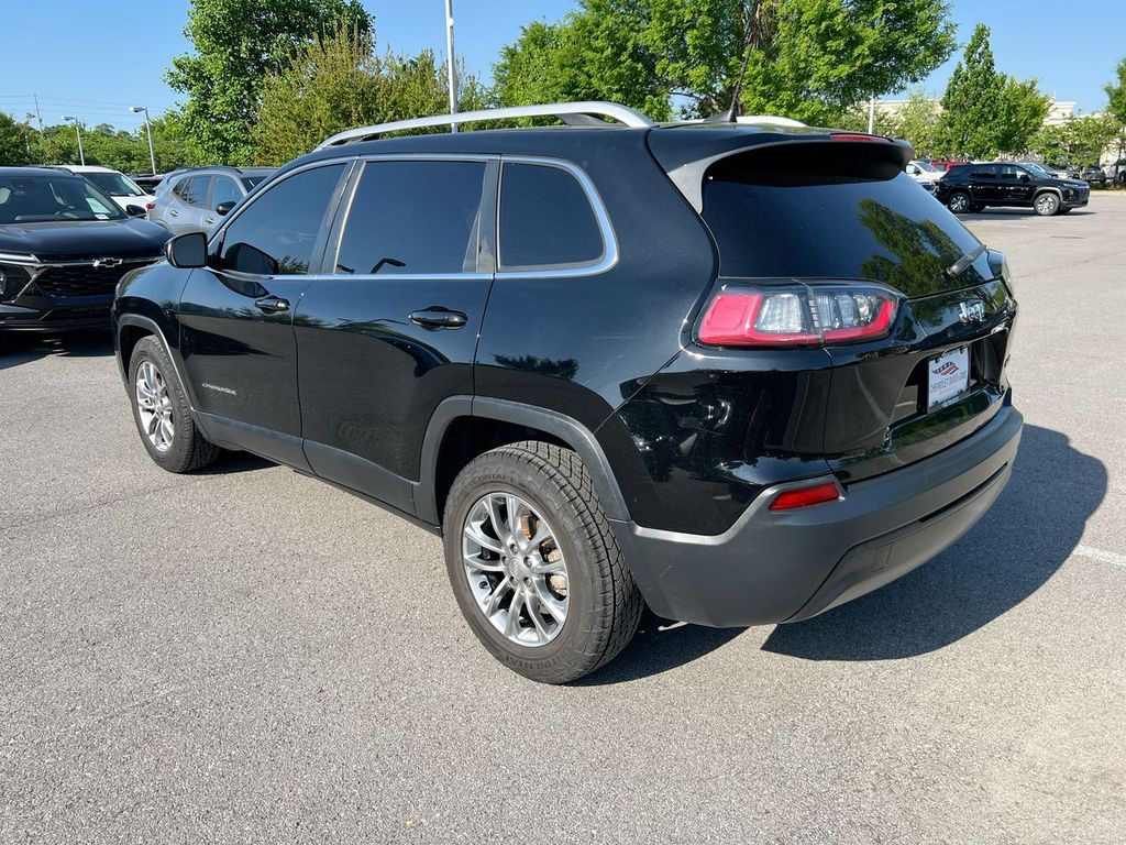 Used 2019 Jeep Cherokee Latitude Plus with VIN 1C4PJLLB0KD111590 for sale in Murfreesboro, TN