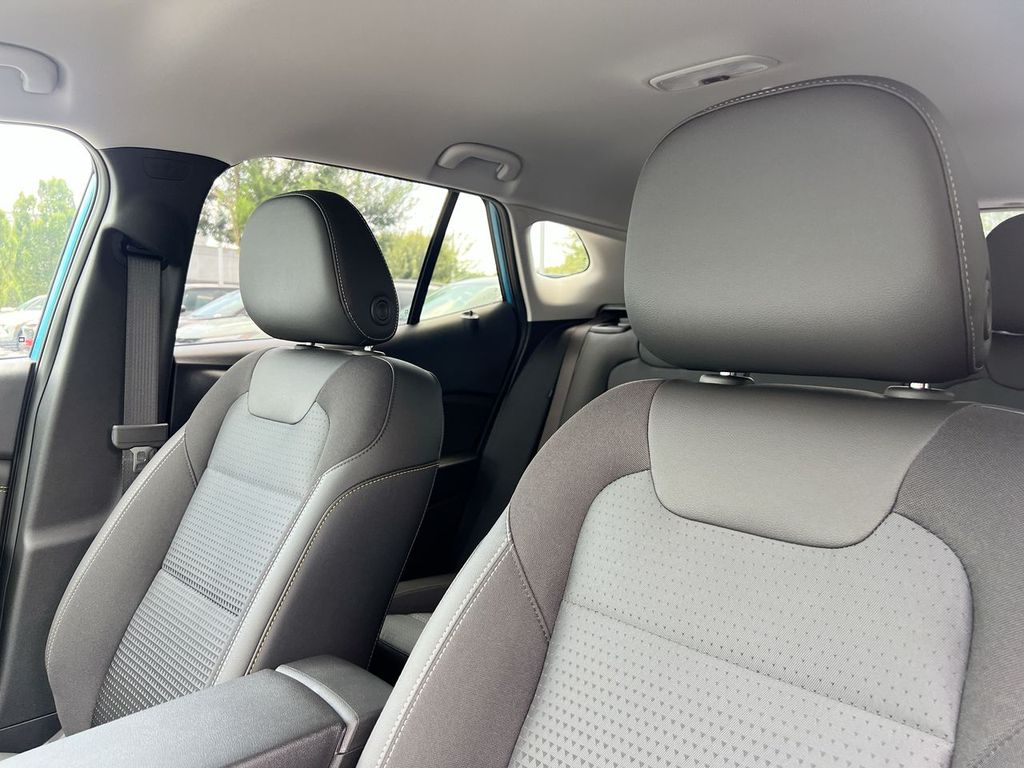 2026 Chevrolet Trax LT - Photo 19
