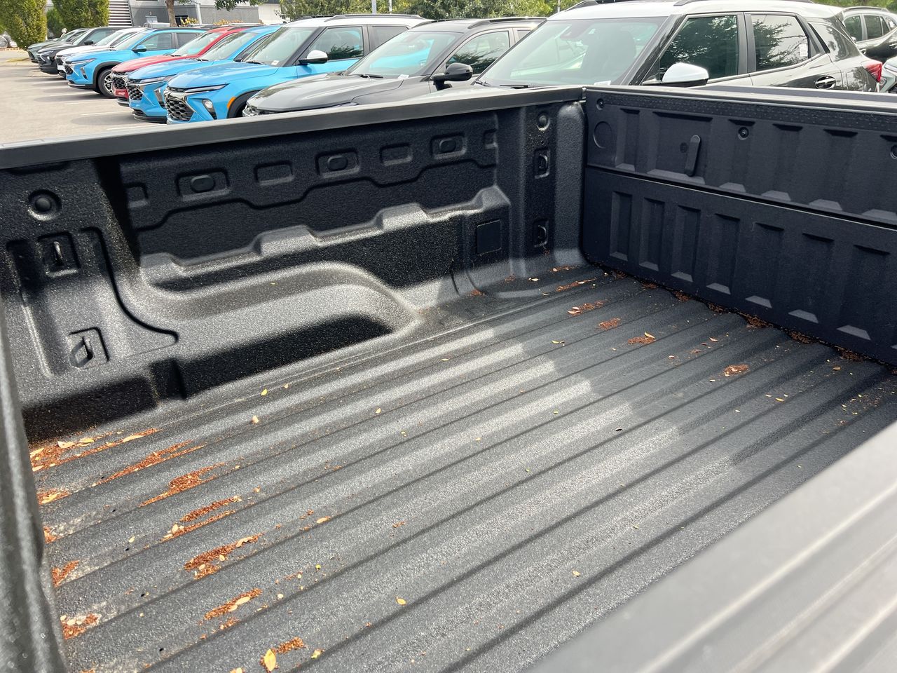 2026 Chevrolet Colorado Work Truck - Photo 16
