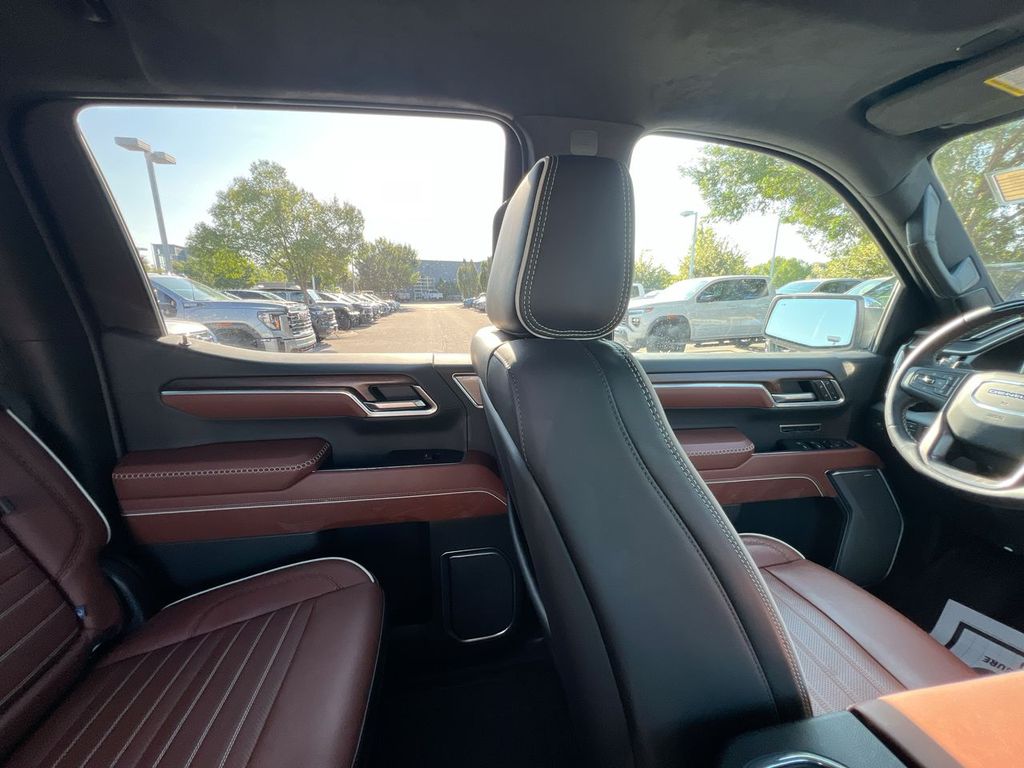 2026 GMC Sierra 1500 Denali Ultimate - Photo 13