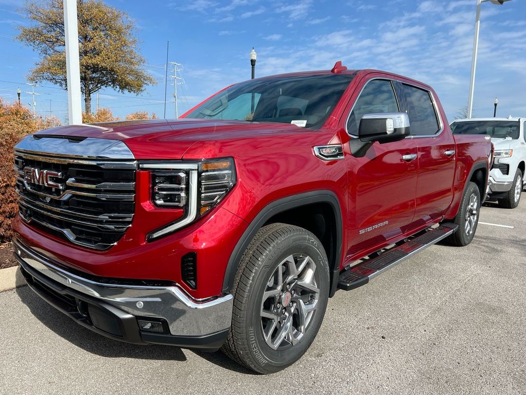 2026 GMC Sierra 1500 SLT's photo