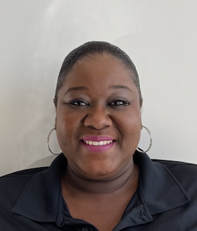 Staff member Pamela Thurman from ID_a0ad7092df43