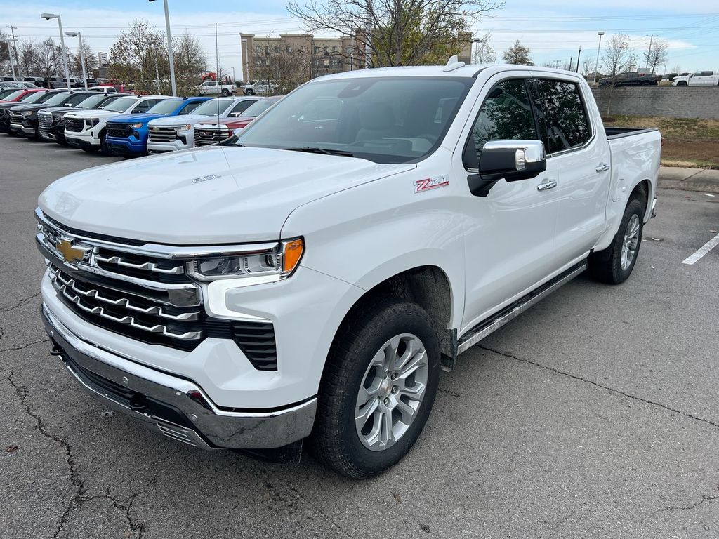2026 Chevrolet Silverado 1500 LTZ's photo