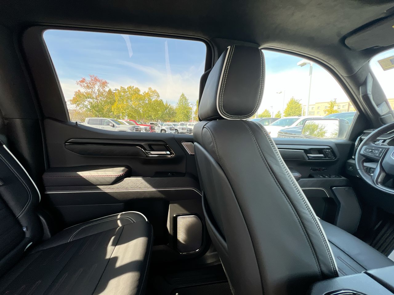 2024 GMC Sierra 1500 AT4X - Photo 13