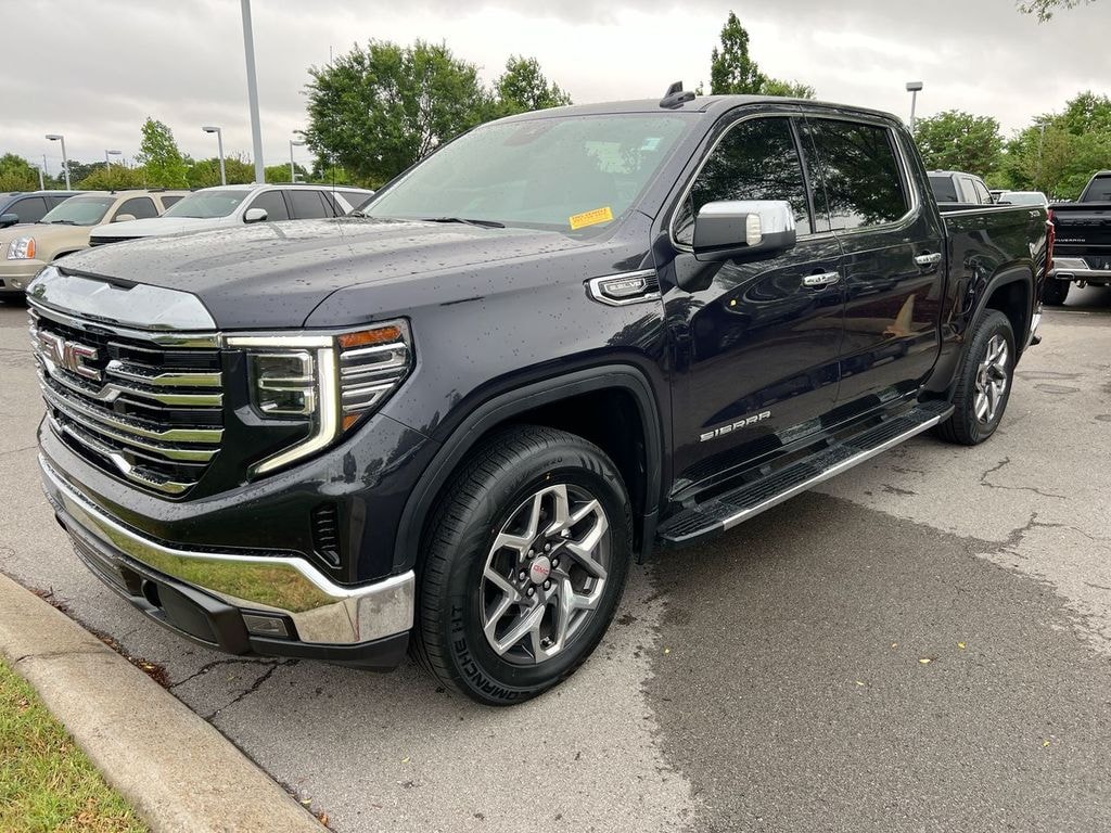Used 2023 GMC Sierra 1500 SLT Truck Crew Cab