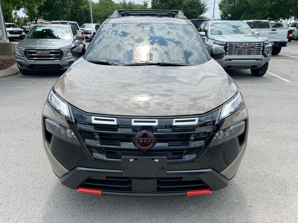 2025 Nissan Rogue photo 3