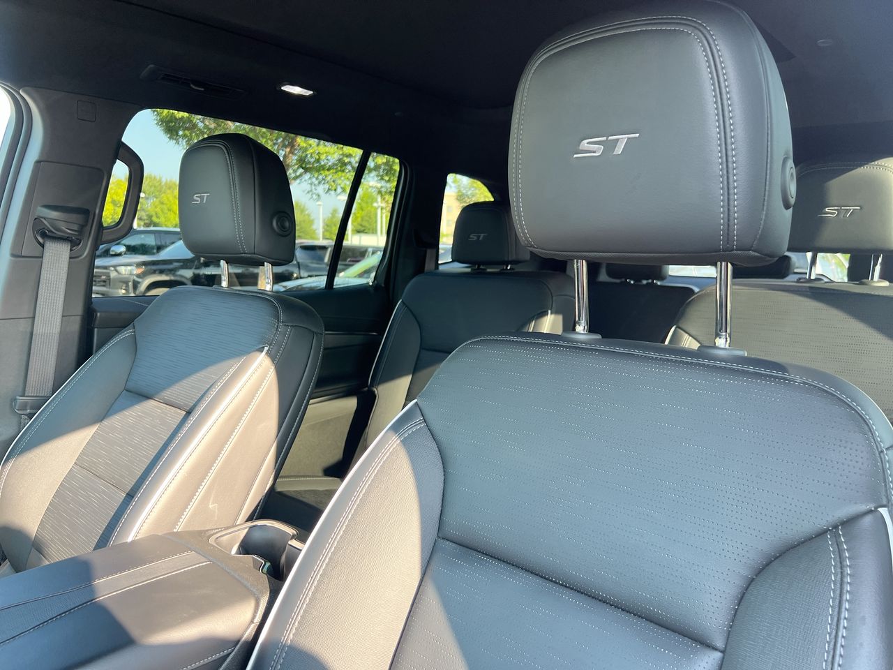 2025 Buick Enclave Sport Touring - Photo 19