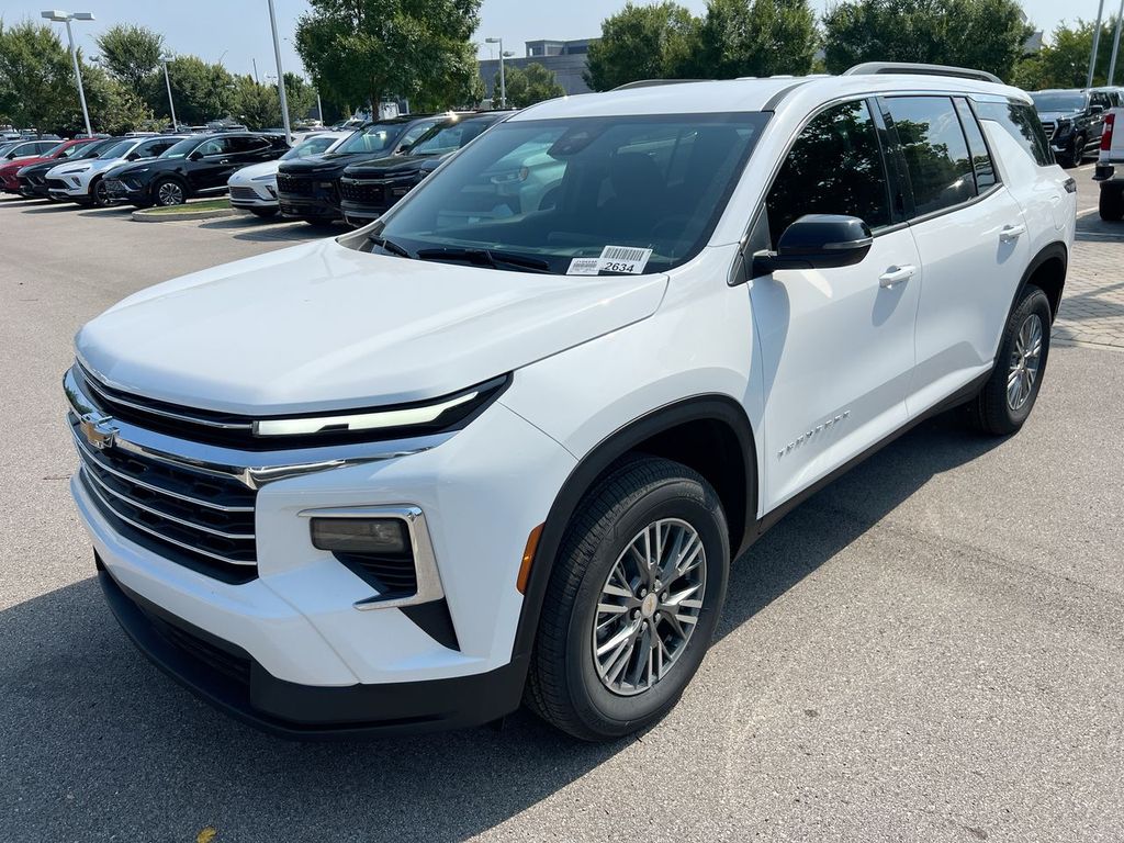 New 2027 Chevrolet Traverse LT