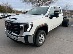 2026 GMC Sierra 3500 HD Chassis Cab Pro Truck