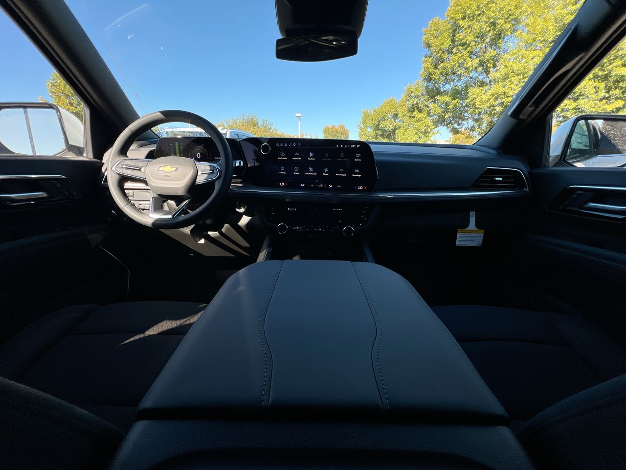 2027 Chevrolet Tahoe LS - Photo 10