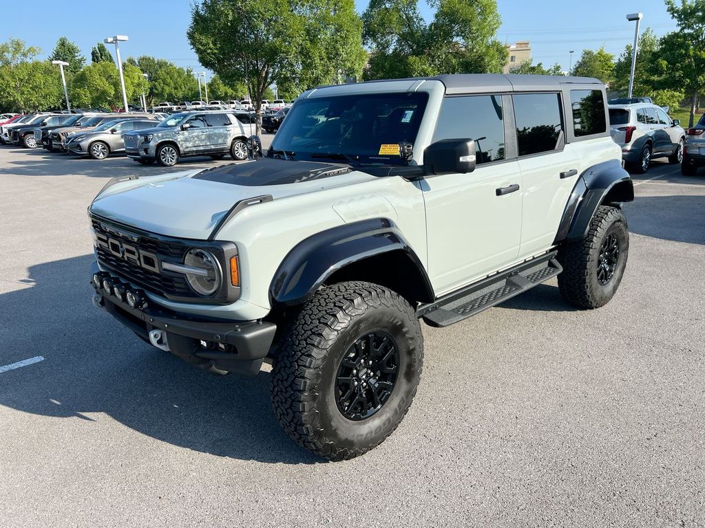 2023 Ford Bronco Raptor 4x4's photo