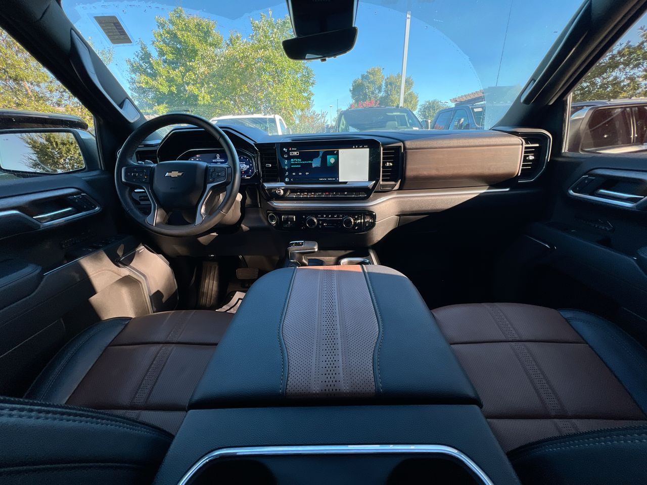 2025 Chevrolet Silverado 1500 High Country - Photo 10