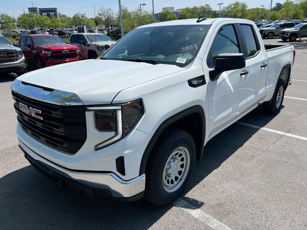 2026 GMC Sierra 4WD Double Cab Standard Box Pro's photo