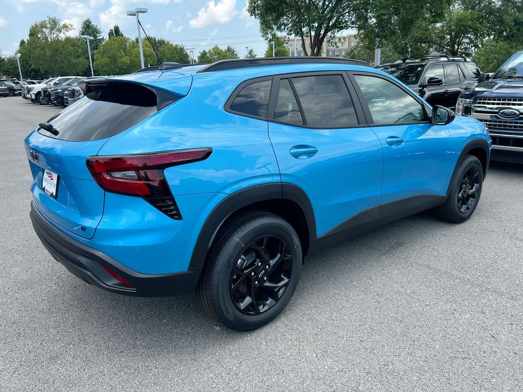 2026 Chevrolet Trax LT - Photo 8