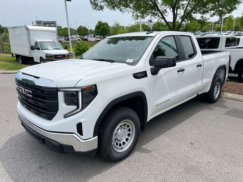 2026 GMC Sierra 4WD Double Cab Standard Box Pro's photo