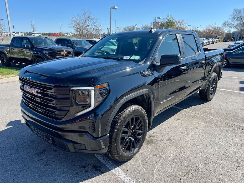 2026 GMC Sierra 4WD Crew Cab Standard Box Pro's photo