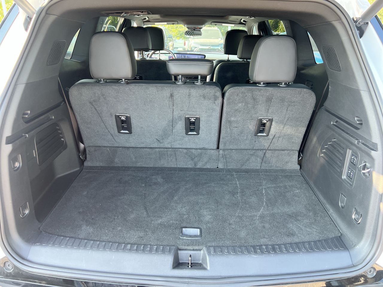 2025 Buick Enclave Sport Touring - Photo 16