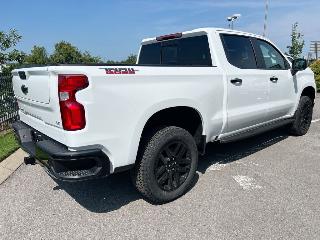 2026 Chevrolet Silverado 1500 LT Trail Boss - Photo 8