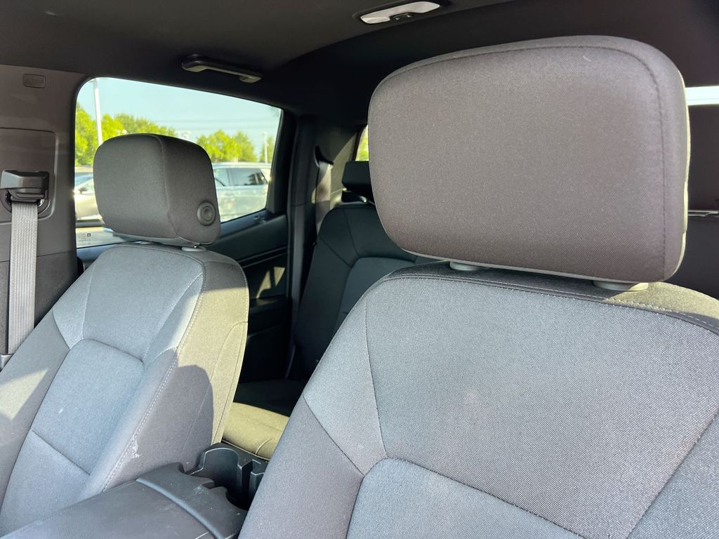 2025 Chevrolet Colorado Trail Boss - Photo 18