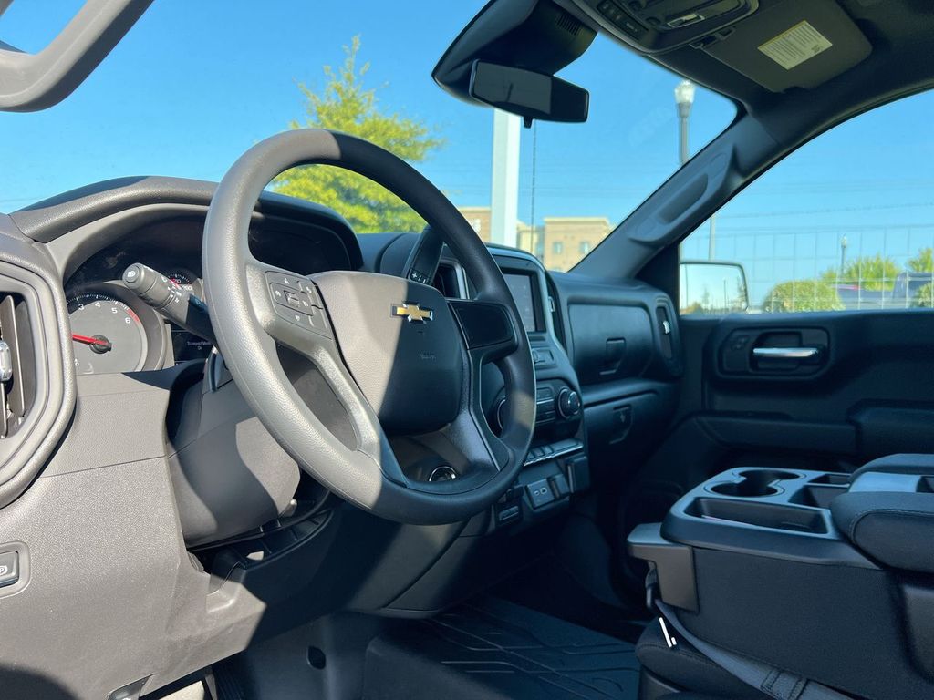 2026 Chevrolet Silverado 1500 Custom - Photo 17