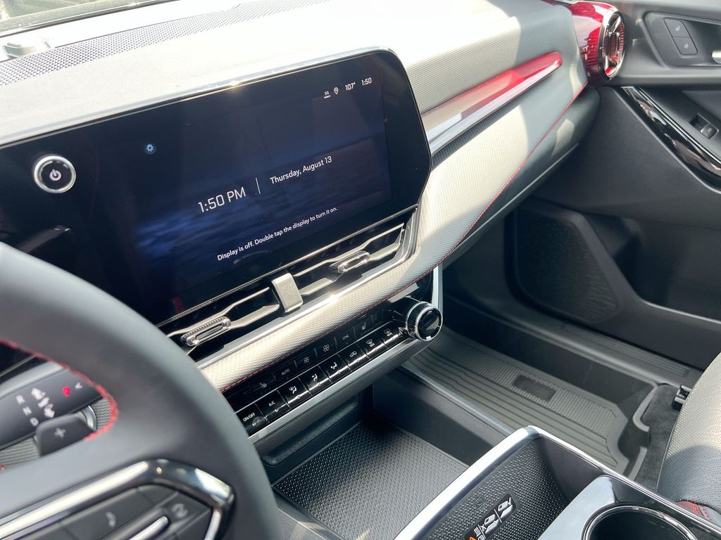 2027 Chevrolet Equinox RS - Photo 18