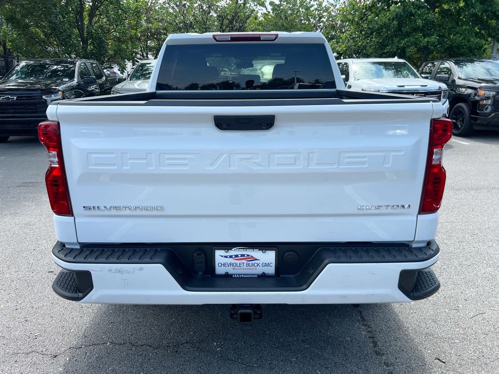 2026 Chevrolet Silverado 1500 Custom - Photo 9