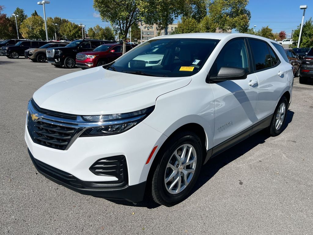 2022 Chevrolet Equinox LS