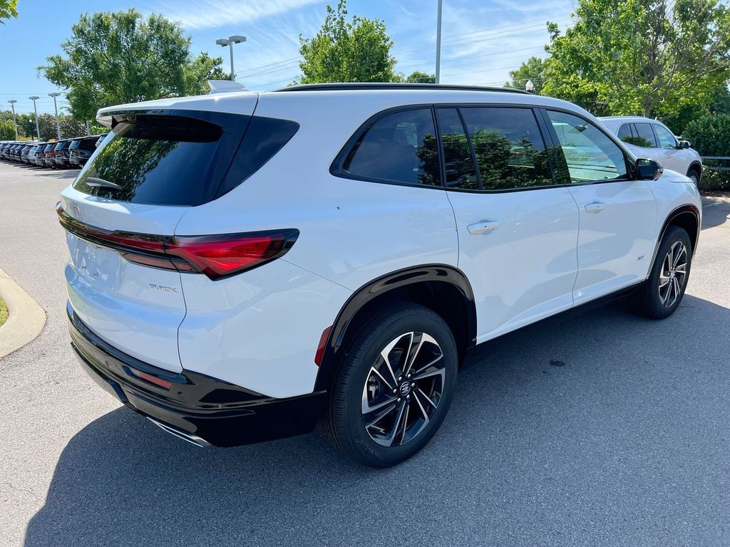 2026 Buick Enclave Sport Touring - Photo 8