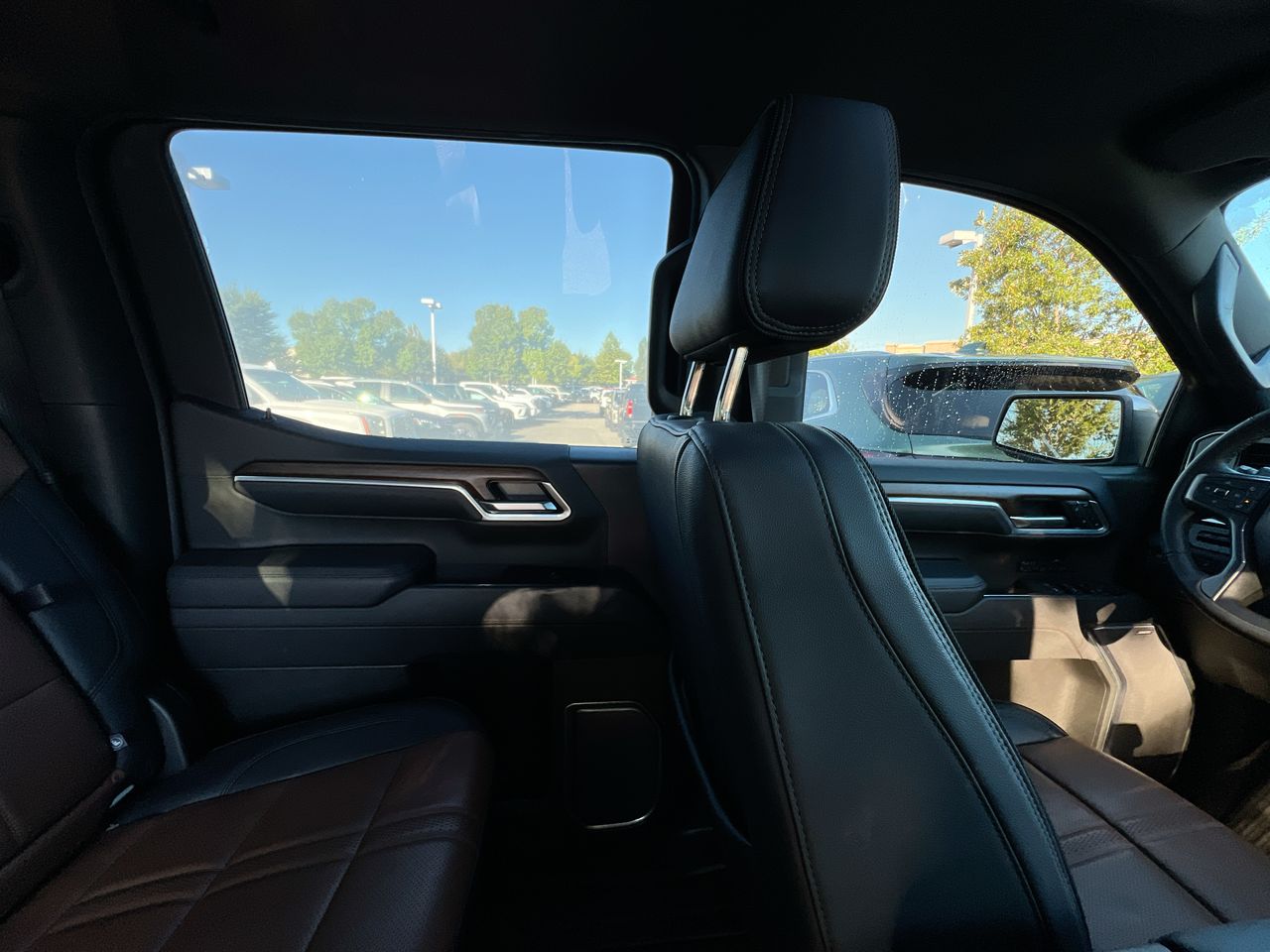 2025 Chevrolet Silverado 1500 High Country - Photo 13