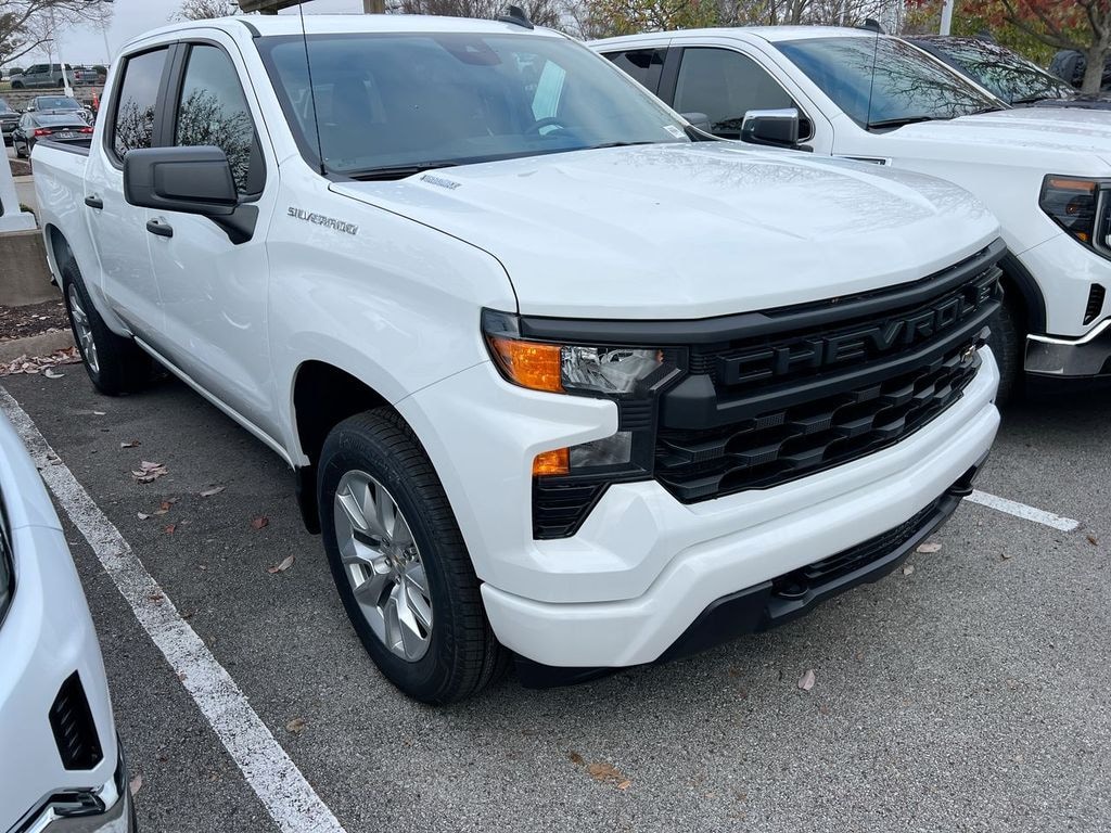 New 2026 Chevrolet Silverado 1500 Custom Truck