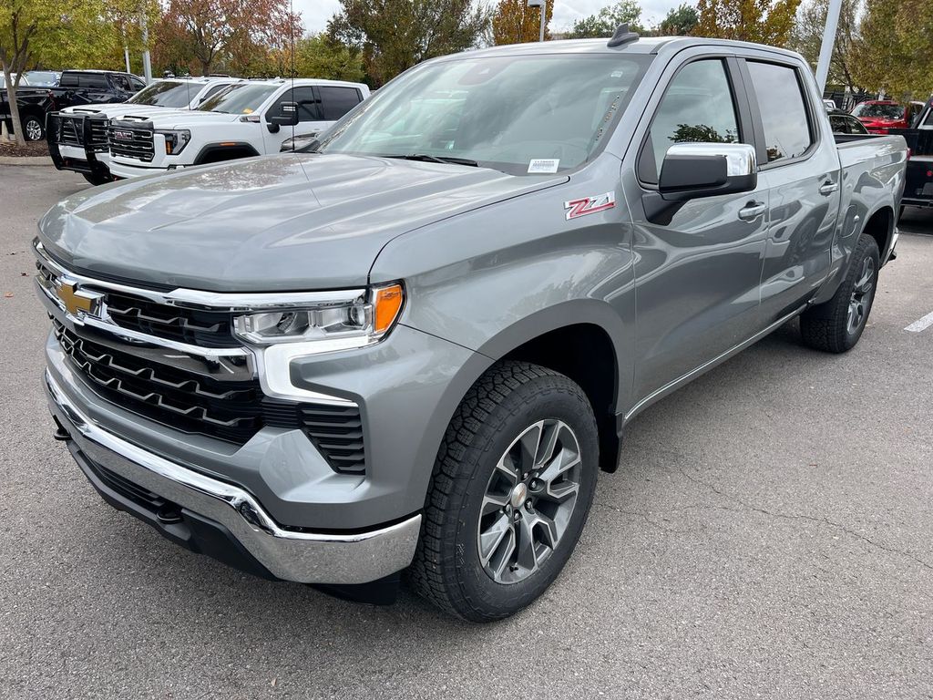 2026 Chevrolet Silverado 1500 LT's photo