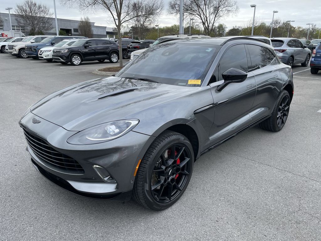 2022 Aston Martin DBX Base