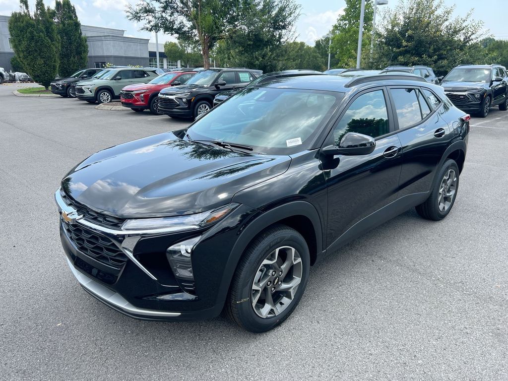 New 2026 Chevrolet Trax LT